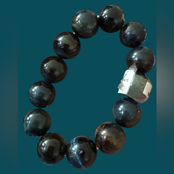 Falcon’s Eye BlueTiger’s Eye 
Crystal Bracelet - Picture 3 of 5